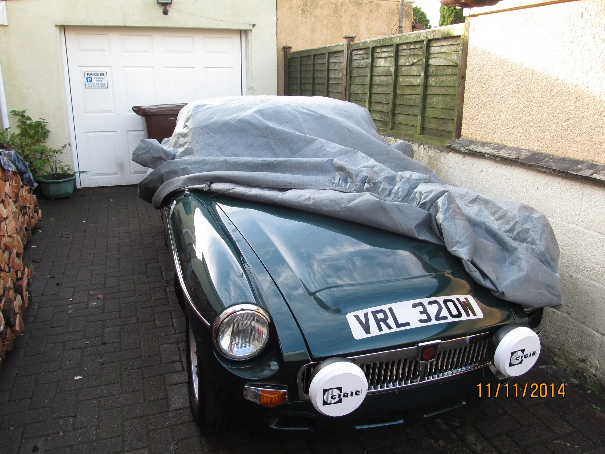 Stormforce outdoor breathable car covers for MG