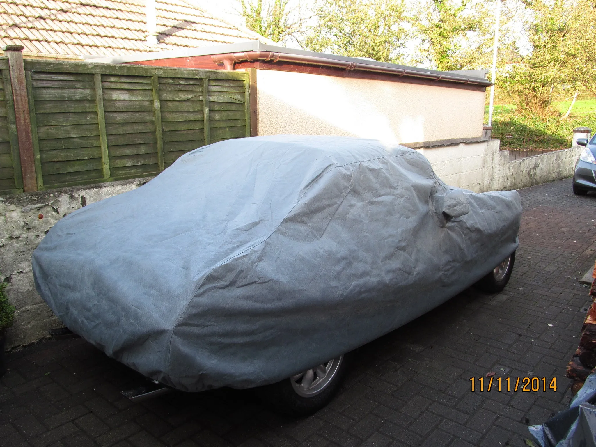 Stormforce outdoor breathable car covers for MG